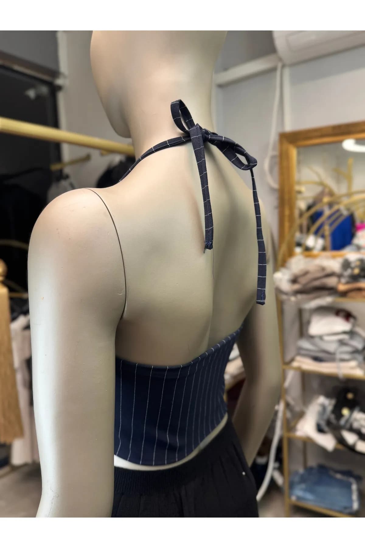 Çizgili Halter Yaka Crop Bluz — görsel 3