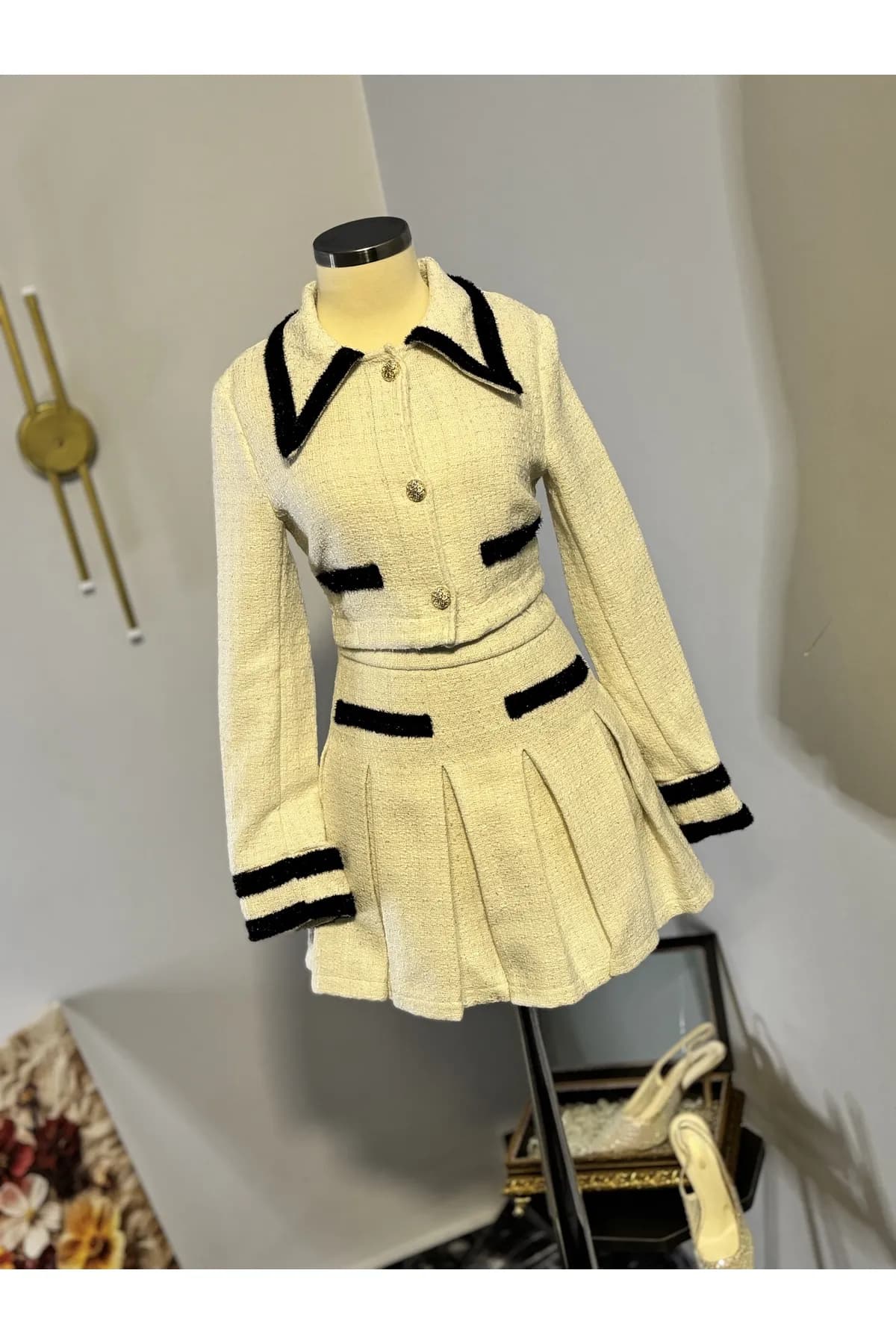 Gold Touch Tweed Set – kışlık Lüks Şık Ceket & Etek Takım
