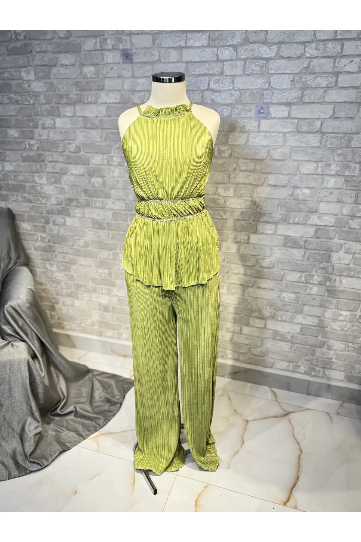 Gold Touch Tweed Set – kışlık Lüks Şık Ceket & Etek Takım — görsel 4