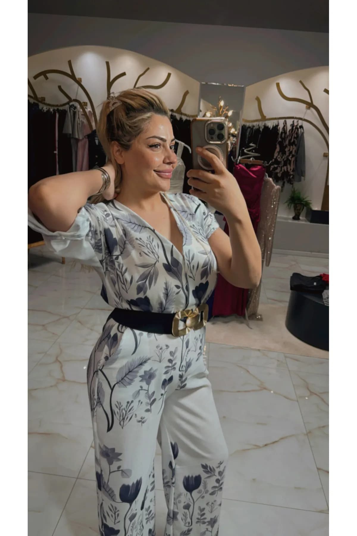 Çiçek Desenli Kemerli Kadın Tulum — görsel 3